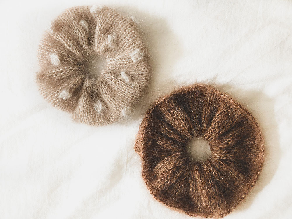 Chouchou tricoté en mohair : apprenez à tricoter votre chouchou